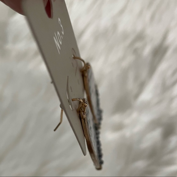 Oval Snakeskin Earrings New - Picture 4 of 7